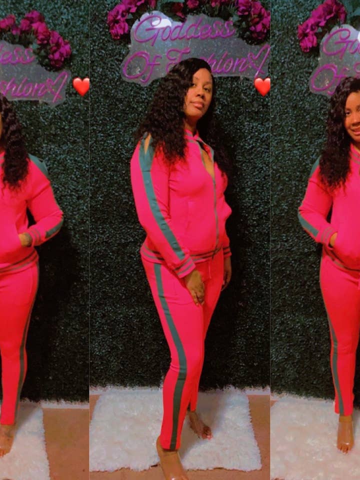 Survêtement Pretty Girl Rock avec ouverture aux épaules pour la vente par Goddess of Fashion