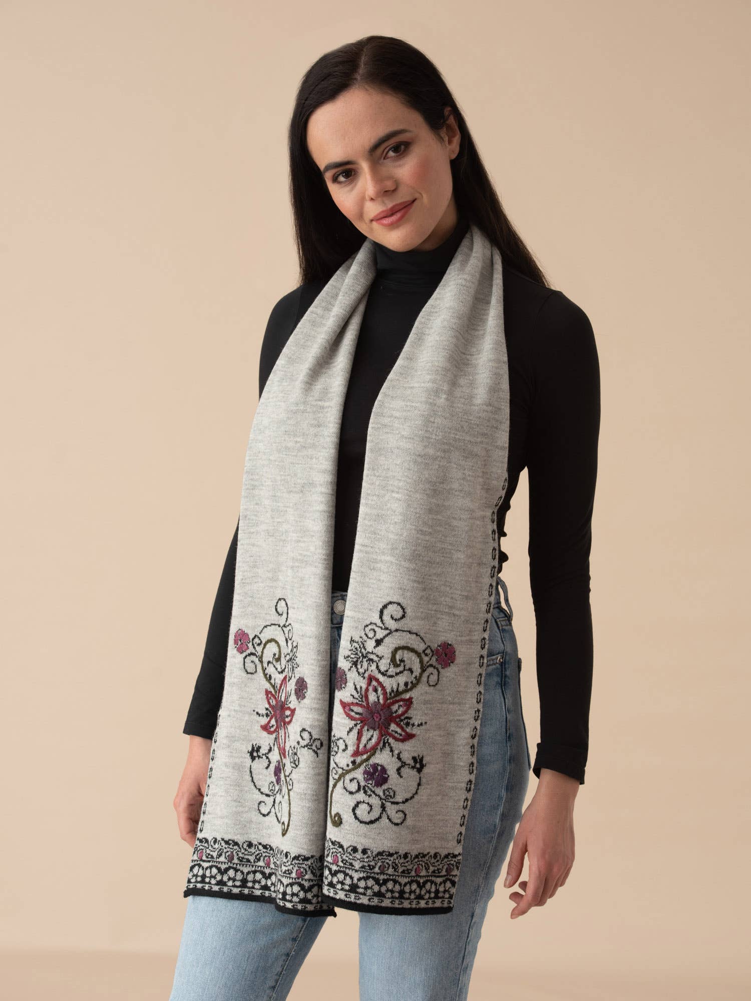 WUAMAN - Alpaca - Wholesale Scarf - Women's - Emilia Alpaca Scarf | Hand Embroidery | Floral8