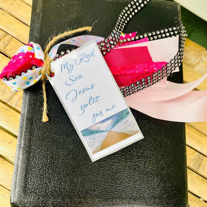 LuvinbyJessica.etsy.com - Wholesale Bookmark - Personalized Bible Tassel Bookmark for Special Occasions #24