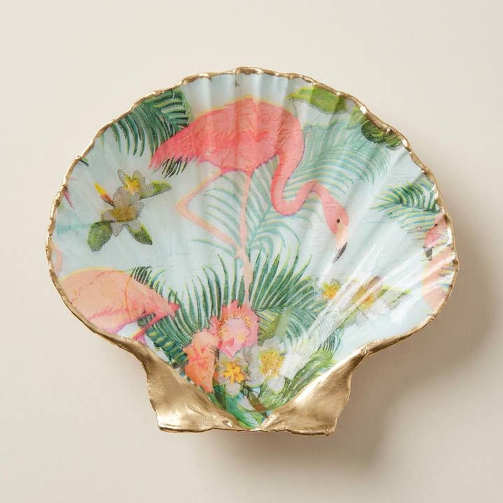 Plato de Vieiras Doradas de Flamenco Tropical para venta al por mayor de Shell Yeah By Jaks LLC