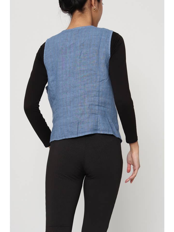 LÉA & LUC - Wholesale Button Down Shirt - Women's - Sleeveless shirt in 100% Linen REF. 517017