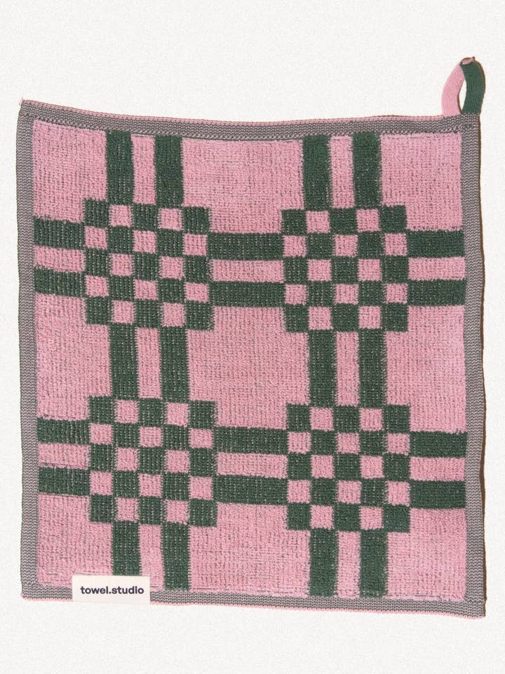 Gant de toilette Weave | Rose et vert pour la vente par towel.studio