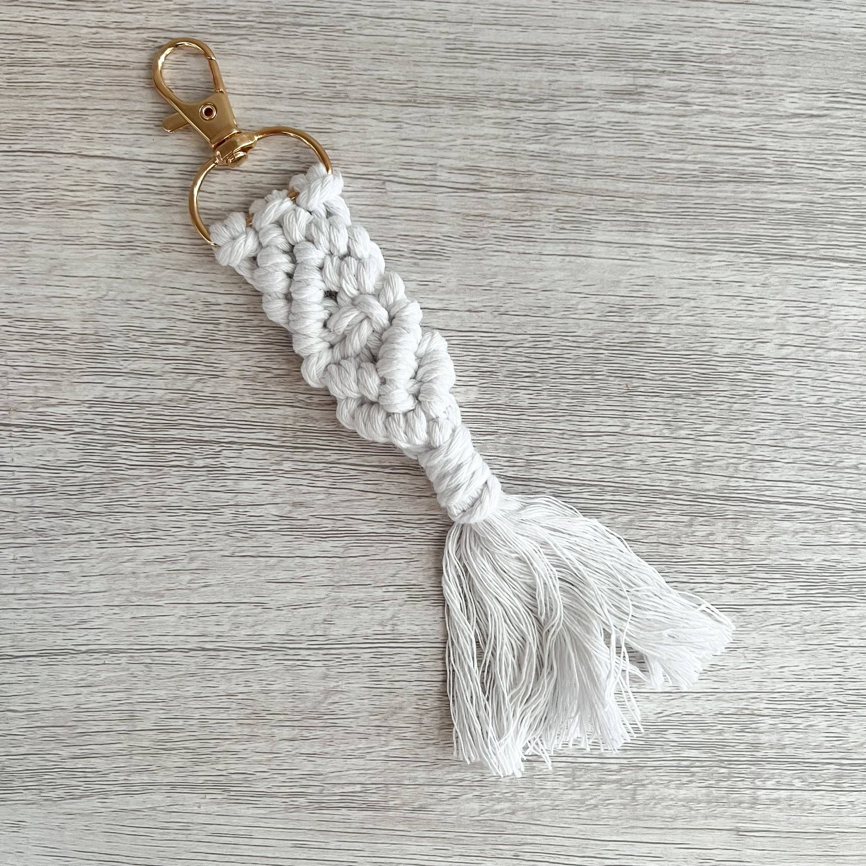Sweettine Wholesale – wholesale Keychain – Women's – Macrame Fringe Key Chain0