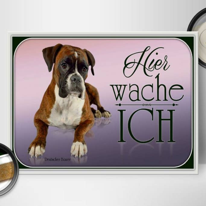 Femer - Wholesale Sign - Wooden dog sign 40x30 cm German boxer here watch decorative sign1