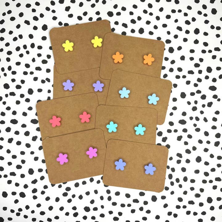 Pastel Flower Ørestikker for engroshandel hos Plastic Moon