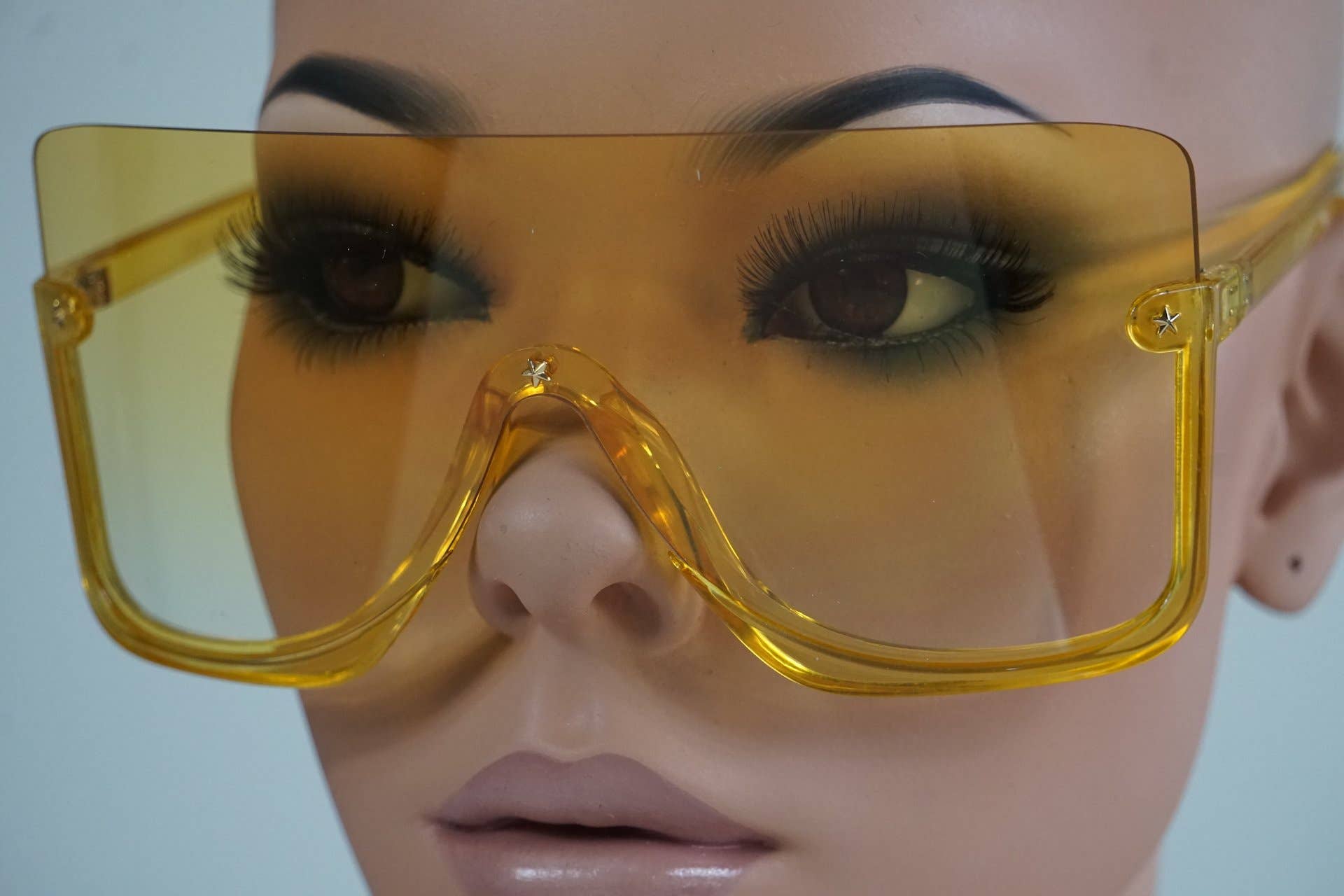 The Shade Valley - Wholesale Sunglasses - Women's - No Pics Please 📸7