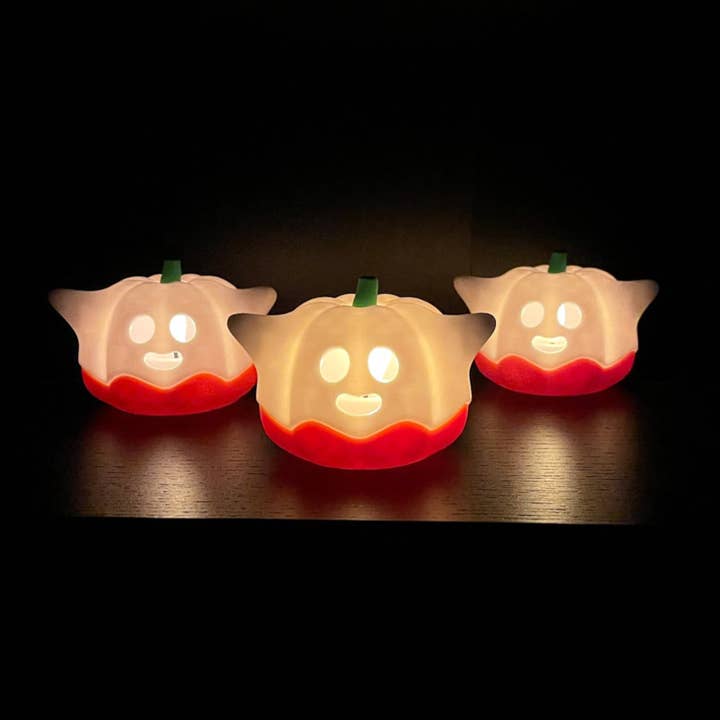 Der Krämer Factory - Wholesale Decorative Tabletop Object - Illuminated LED Halloween Pumpkin as Ghost | Halloween Decoration | Ghost Decoration2