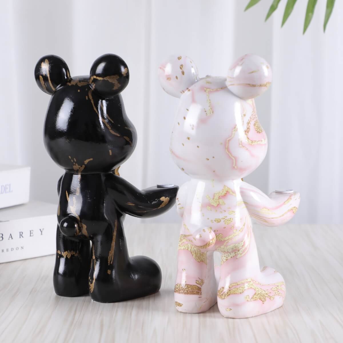 Moderny - Wholesale Decorative Figurine - Graffiti Art Bear Figurine6
