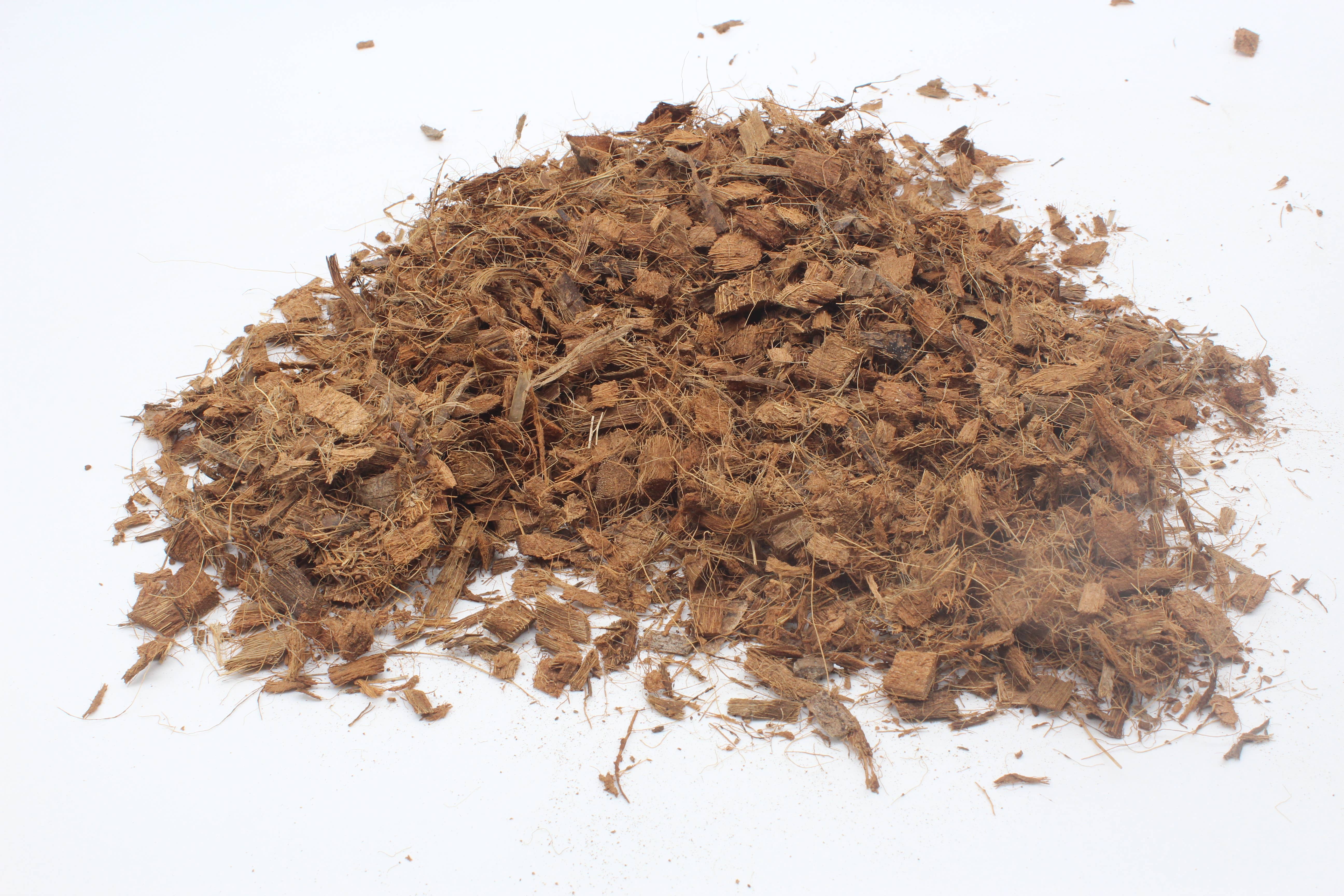 CoirProducts.co.uk of Salike Limited – wholesale Planting/potting soil – 500g Coco Chips brick Coirproducts Cpuk6