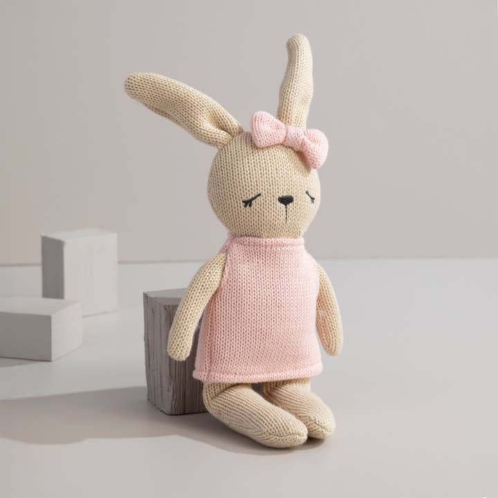 Living Textiles - Wholesale Stuffed/Plush Toy - Kids & Baby - Knitted Animal Toy- Bella the Bunny
