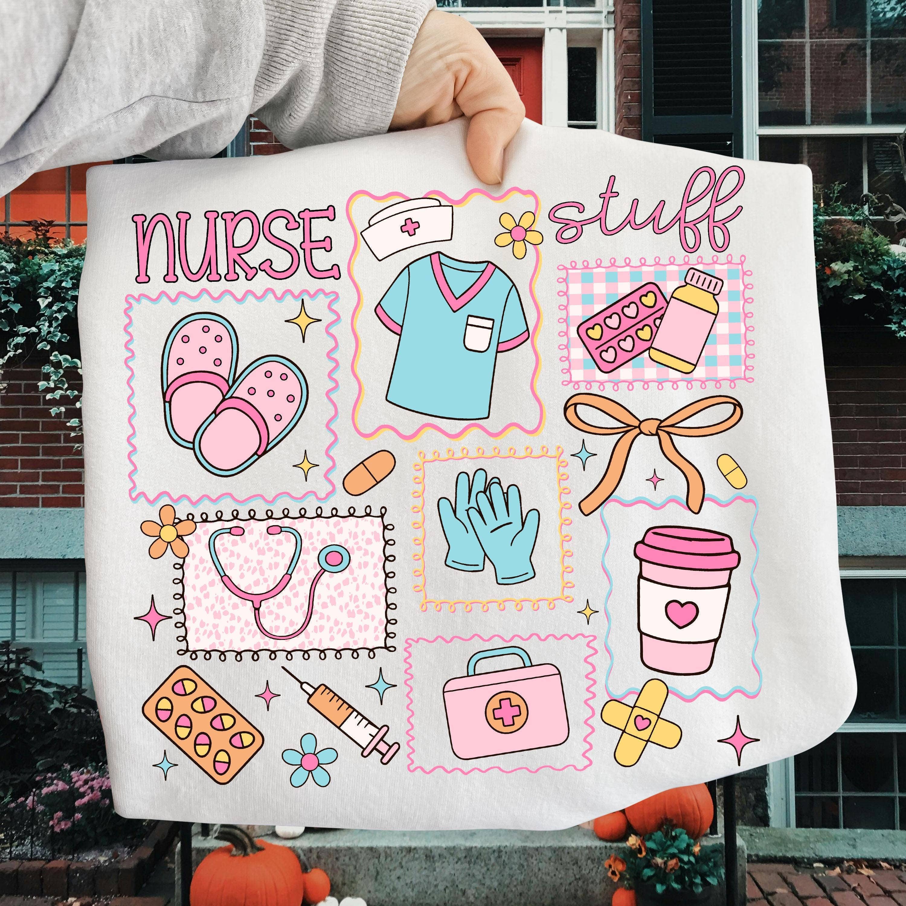 Glaime - Venta al por mayor Camiseta estampada - Unisex - Camiseta Preppy Nurse Comfort Colors, Sudadera de Cosas de Enfermería0