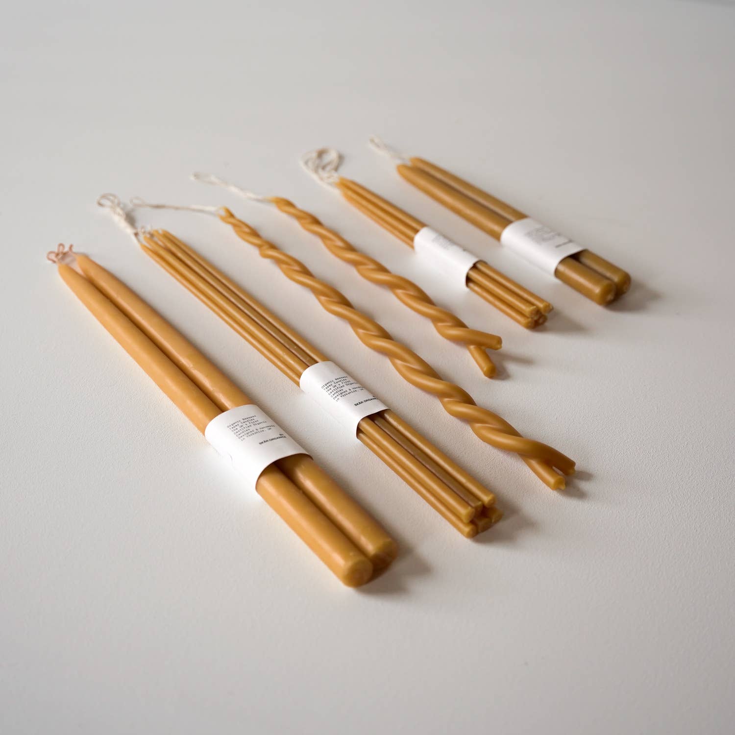 Skär Organics – wholesale Tapered candle/candlestick – Organic Beeswax Hand Dipped Candles (Natural)1