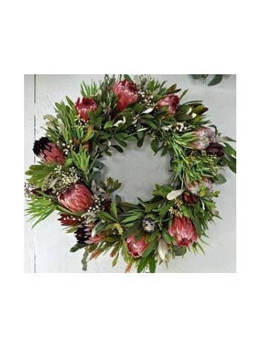 Protea or Banksia Wreath Seasonal for wholesale by Florasource
