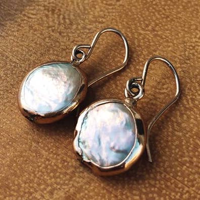Toasted Jewelry - Wholesale Dangle Earrings - The Everyday Baroque Pearl Earrings0