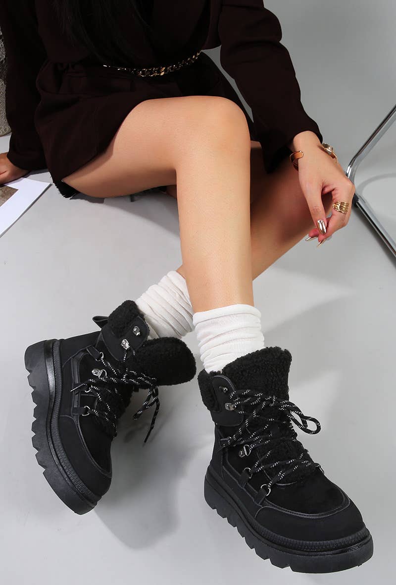 BELLICY / Cink-me - Wholesale Booties - Women's - L-601, Tricolor mountain-style ankle boots in suede