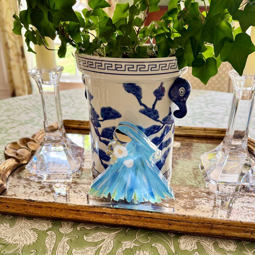 Lemondaisy Design - Wholesale Decorative Tabletop Object - Acrylic Block Madonna and Child Art3