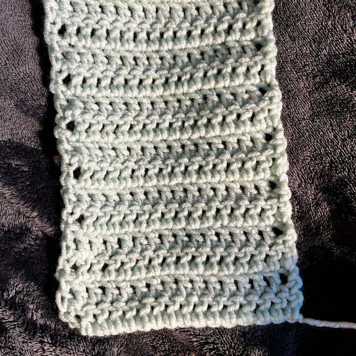 Crocheted Scarves for wholesale by Linny’s Arsty Fingers LLC