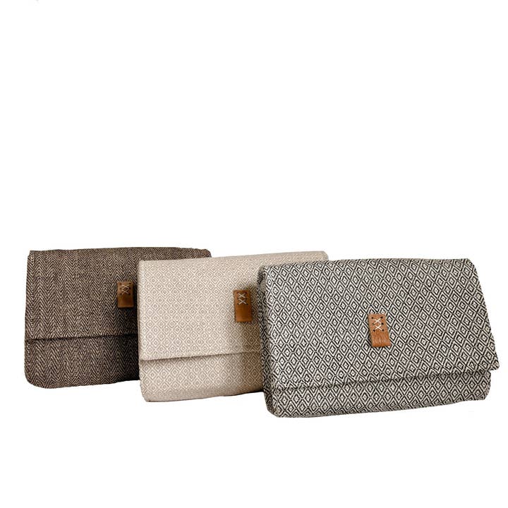 Sac à bandoulière en chanvre rose pour la vente par Zumki