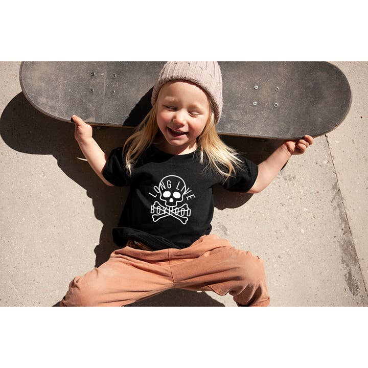 Camisetas y monos para niños «Long Live Boyhood» para venta al por mayor de L.A. Wave Co.