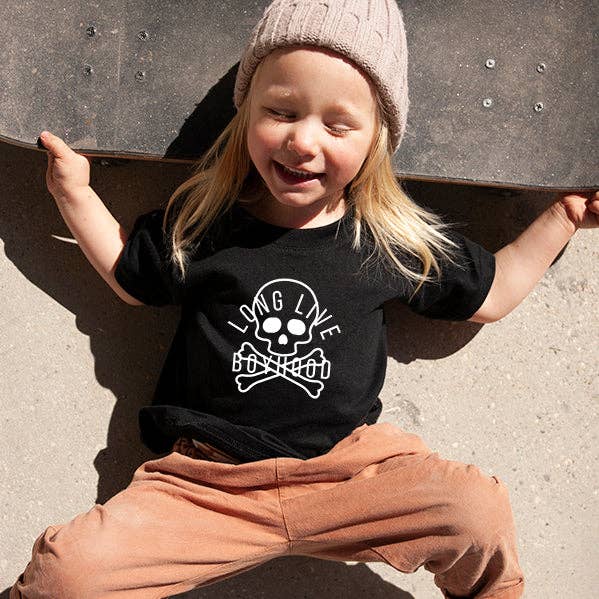 Camisetas y monos para niños «Long Live Boyhood» para venta al por mayor de L.A. Wave Co.