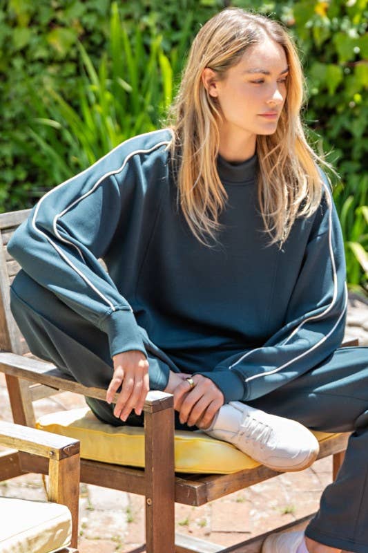 Sunday Morning - Vendita all'ingrosso Felpa - Donna - T540037-Top a Collo Alto in Modal Scuba con Due Righe a Contrasto26