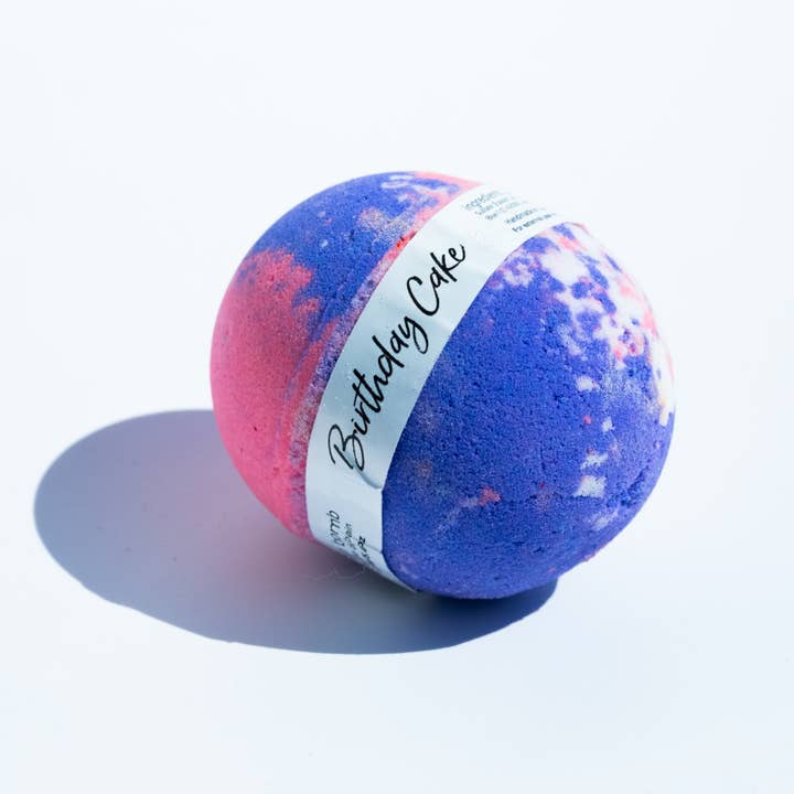 Happy Hippo Bath Bomb 5.5oz Happy Hippo Bath Bomb 5.5oz