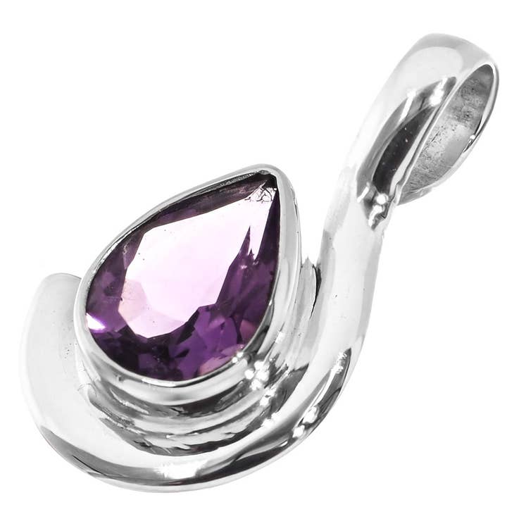 Pendentif poire en améthyste délicate en argent sterling 925, 7/8" pour la vente par FifiRose