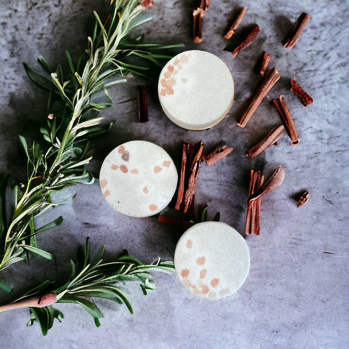 Woodsy Homelife - Wholesale Shower Steamer/Bomb - Eucalyptus & Mint - Bulk 30ct Shower Steamers