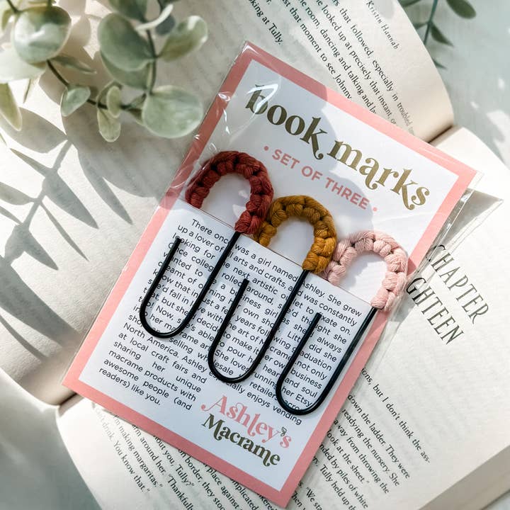 Ashley's Macrame - Wholesale Bookmark - Macrame Bookmark Sets1