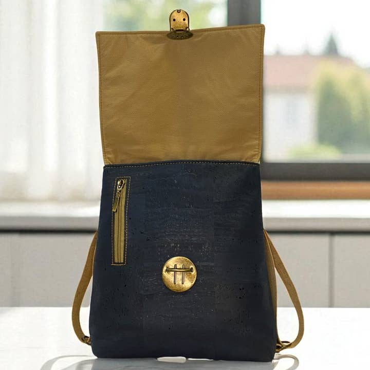 Atelier da Cortiça - Wholesale Backpack - Women's - Maia Cork backpack, natural base with design48