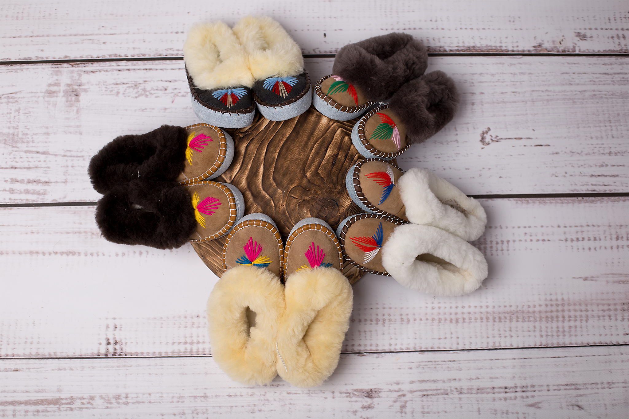 HomieeStudio - Wholesale Slippers - Women's - Sheepskin Moccasins Slippers Lucky Dip1