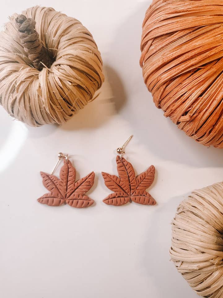 Feuilles d'automne pour la vente par Monique Elise Designs