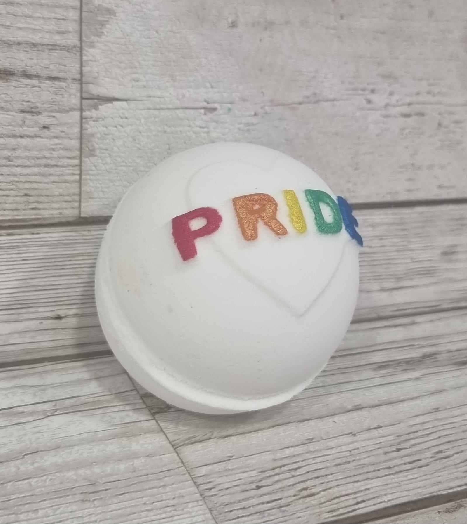 The Soap Sisters - Wholesale Bath Bomb/Fizz - Pride Bath Bomb1