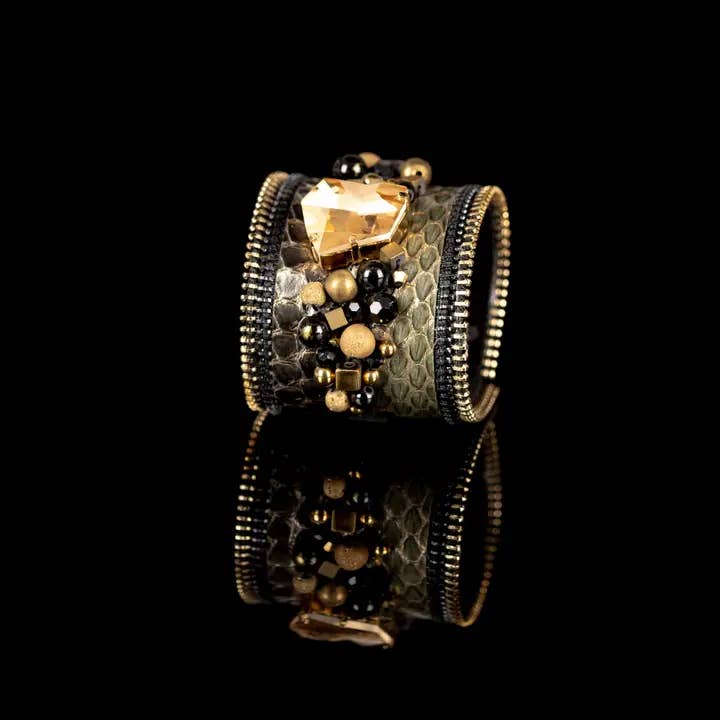 The Dark - Wholesale Cuff Bracelet - Golden Serpent Cuff Italian Python Leather Bracelet3