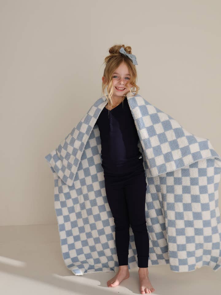 Forever French Baby - Wholesale Bedding Blanket - Kids & Baby - Plush Blanket | Morning Check3