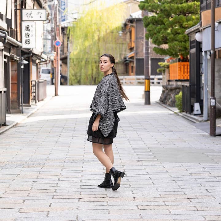 KOTO - Wholesale Jacket - Women's - KOTO original tweed HAORI Jacket Black