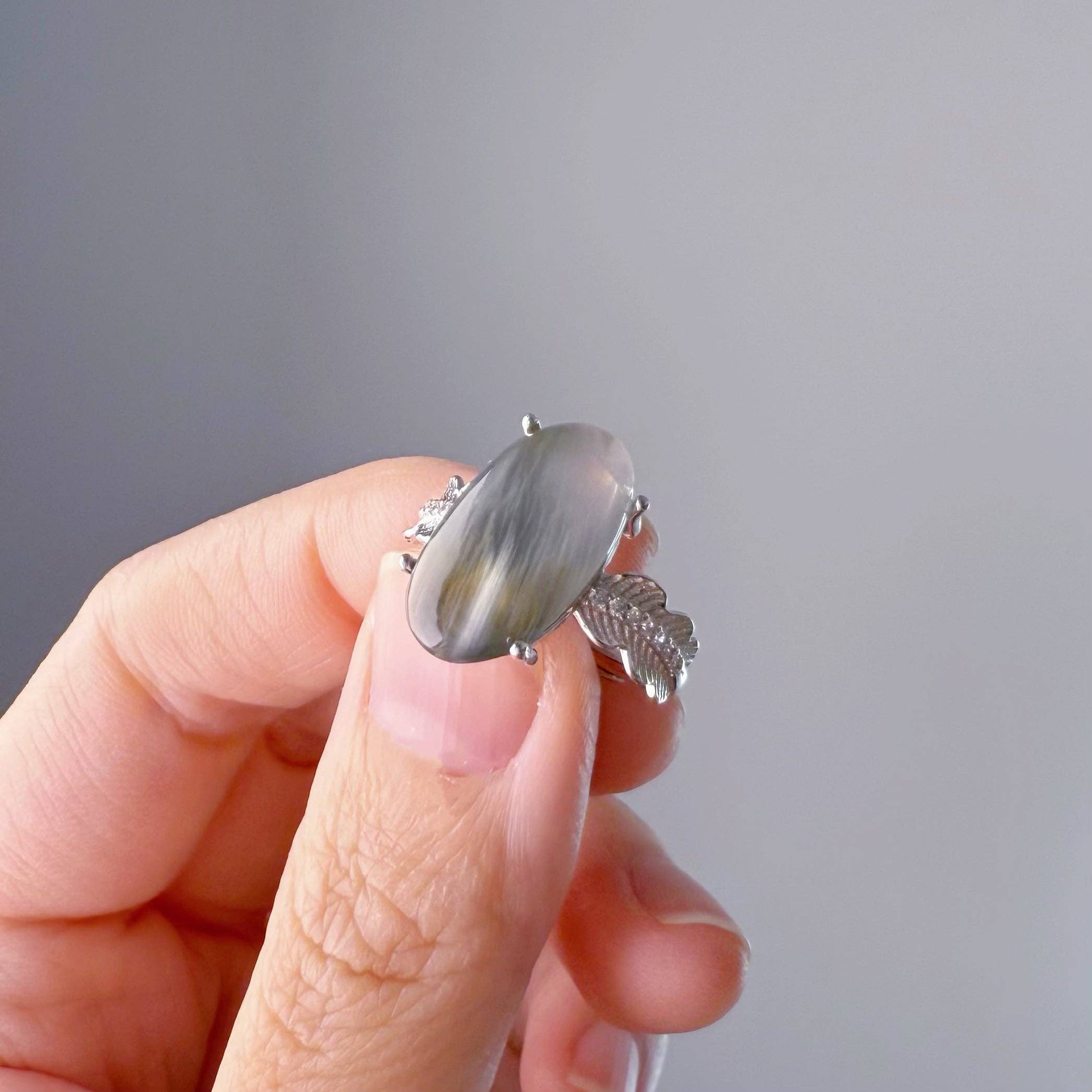 Ninaouity – wholesale Cocktail/statement ring – Handmade Natural Blue Rutilated Quartz Cabochon Cut Crystal Ring5