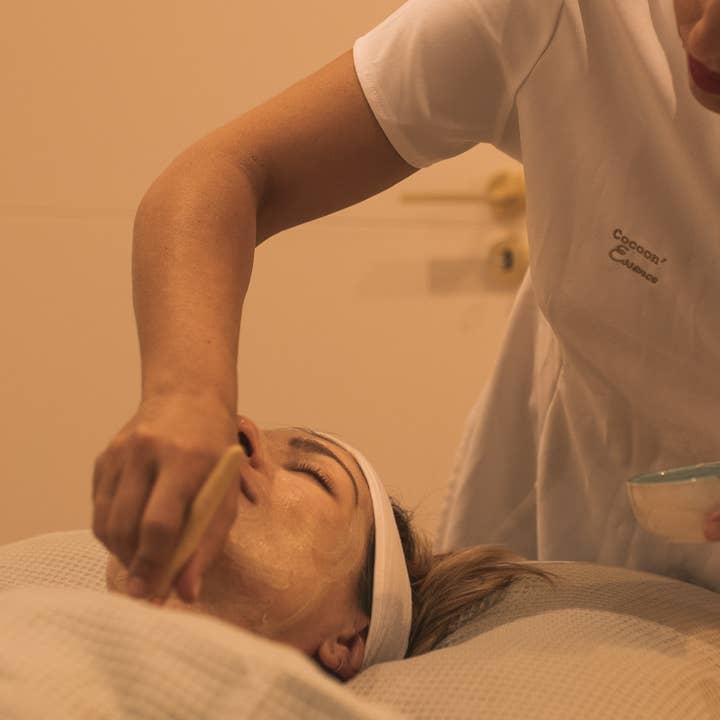 Cocoon’Essence - Wholesale Facial Exfoliant/Scrub - Certified organic sweet almond scrub cream8