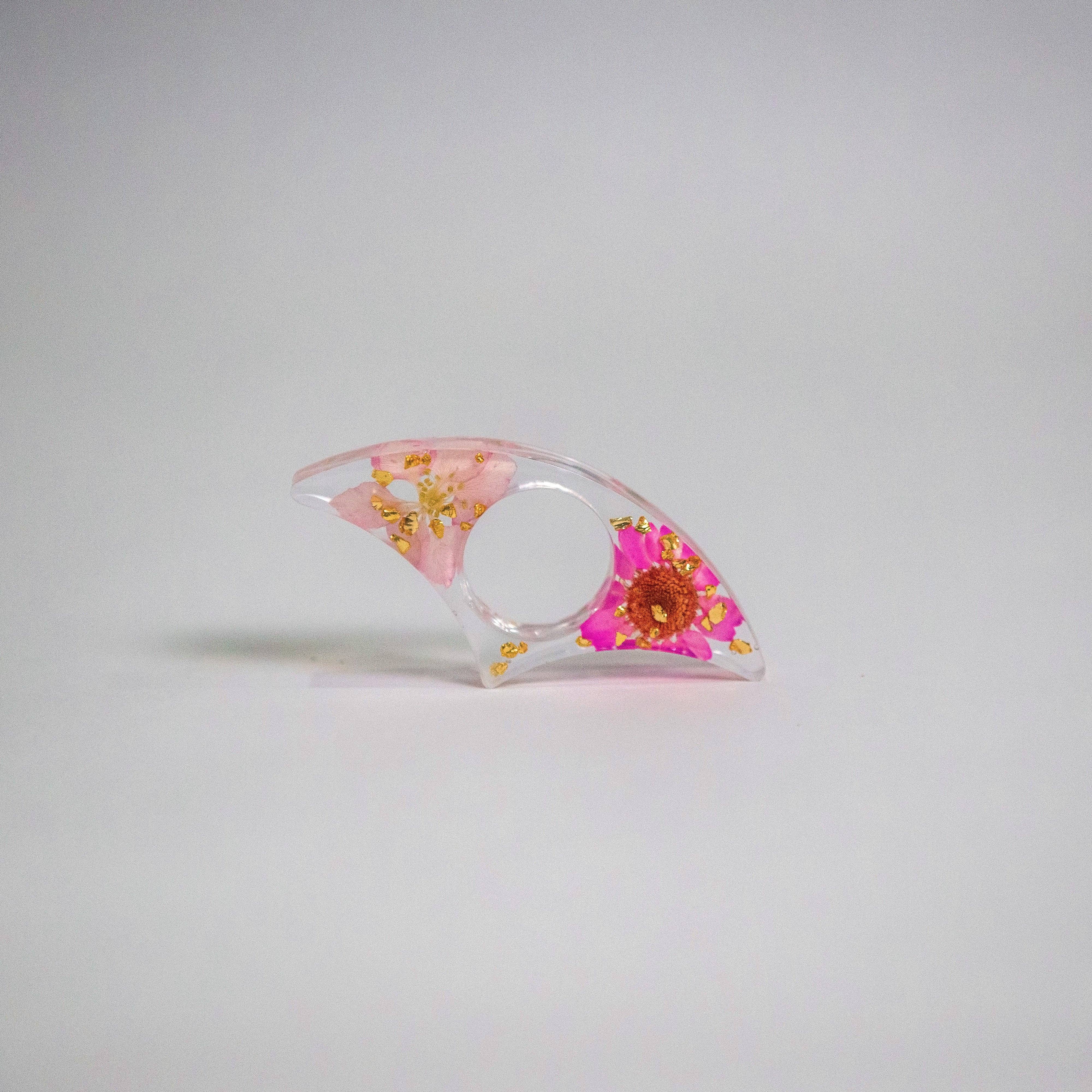 After Word - Wholesale Bookmark - Floral Resin Page Holders5