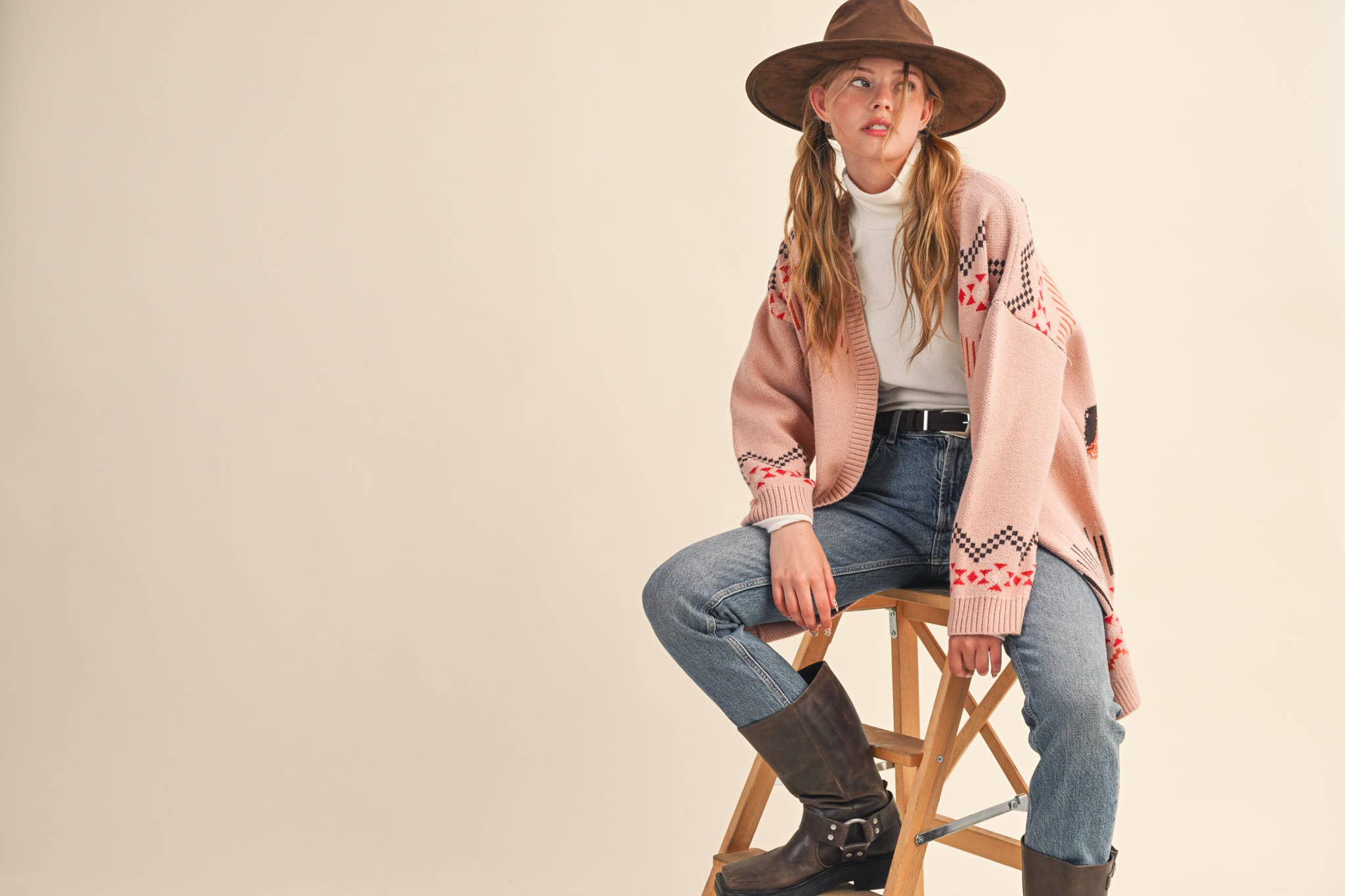 &MERCI - Wholesale Cardigan - Women's - WESTERN MOTIF SWEATER CARDIGAN MSW111355