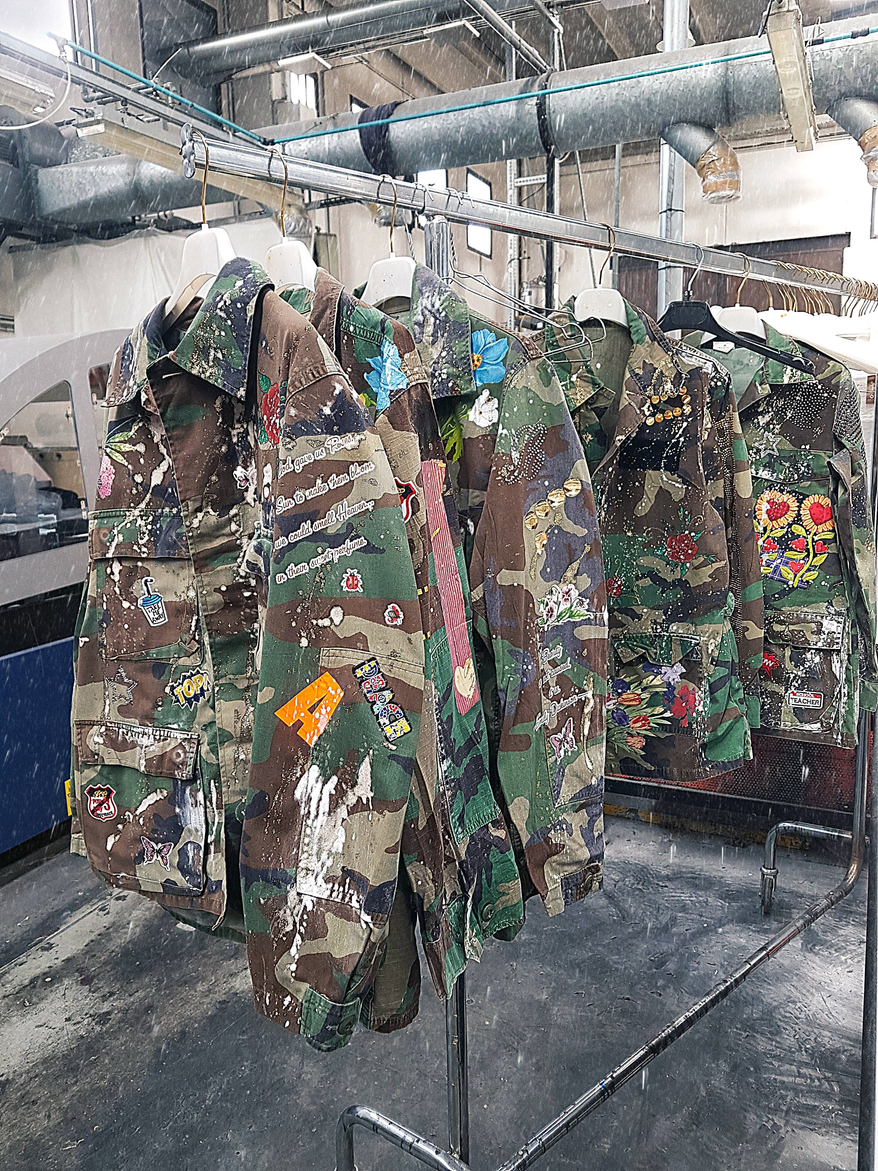 apiedinudinelparco - Wholesale Jacket - Women's - WOODLAND MILITARY JACKET CUSTOM LUXURY UP-CYCLED UNIQUE GLAM22