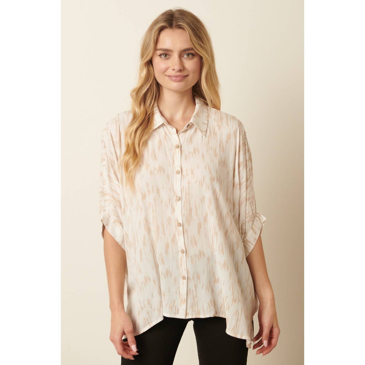 mittoshop - Wholesale Overhemd met knopen - Dames - H14773A-GAUZE BLOUSE MET OPKLAPBARE MOUWEN0