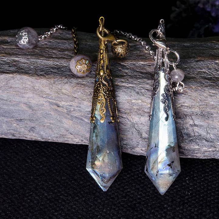 GemMeet - Wholesale Spiritual Stone/Crystal - Grey Moonstone Protection Pendulum