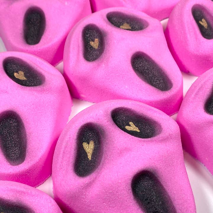 Splish Splash Bath Bombs - Wholesale Bath Bomb/Fizz - Pink Ghost Face