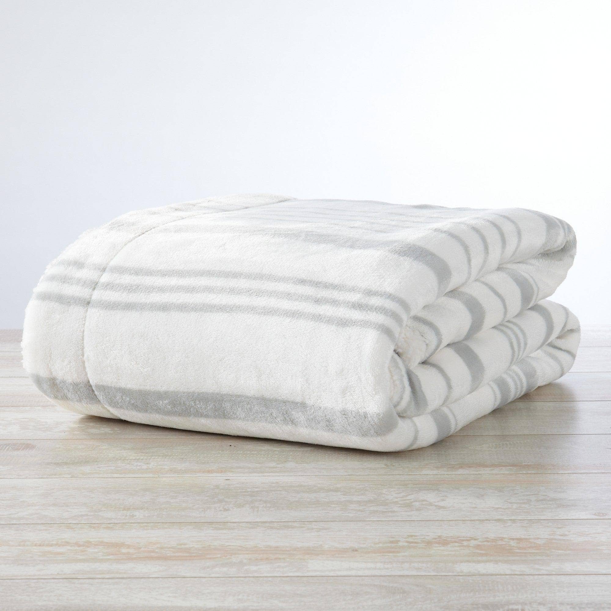 BH Collective - Wholesale Bedding Blanket - Bed Blanket - Velvet Plush & Sherpa Reverse - Kinsley98