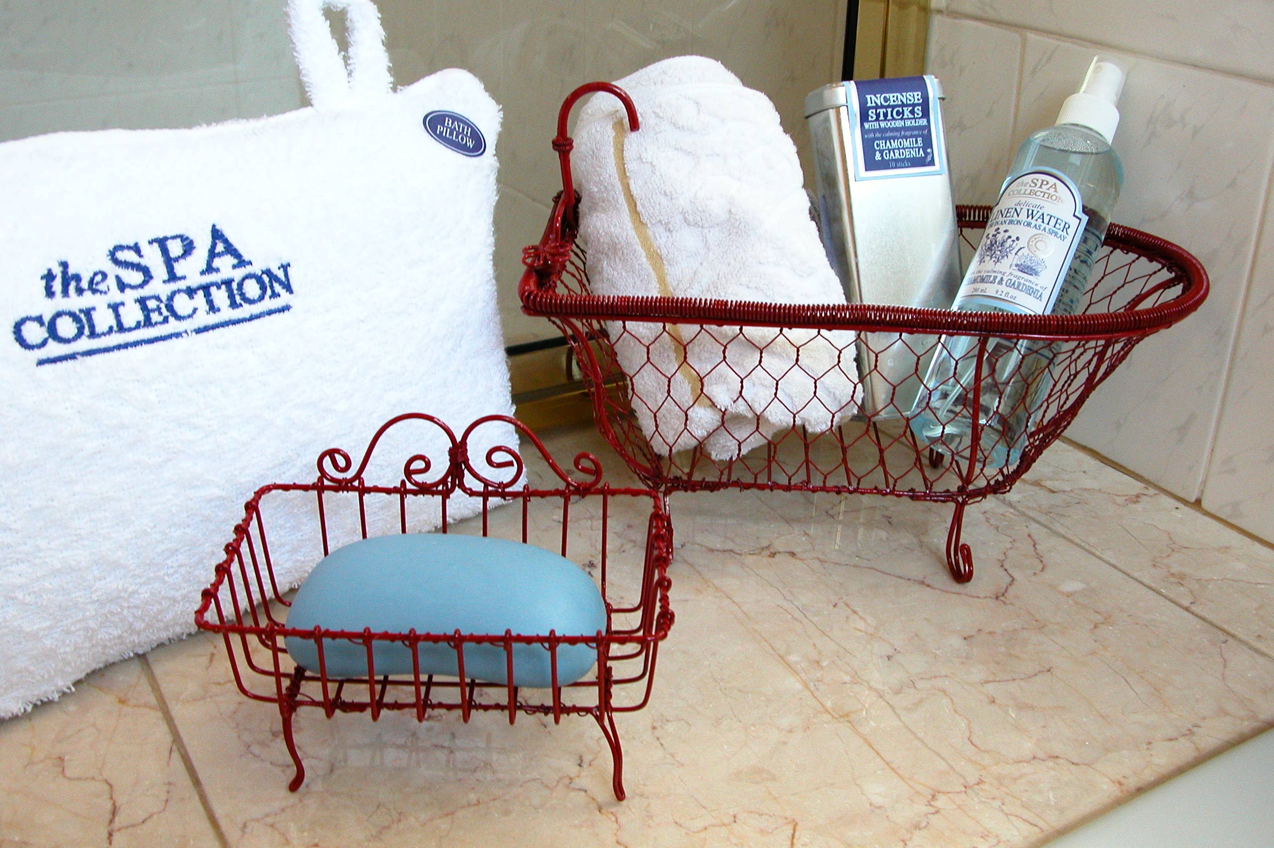 Home Kreation by KK dba Kraft Klub - Wholesale Decorative Tabletop Object - HANDMADE RED WIRE TUB 11"Lx6"Wx8"H5