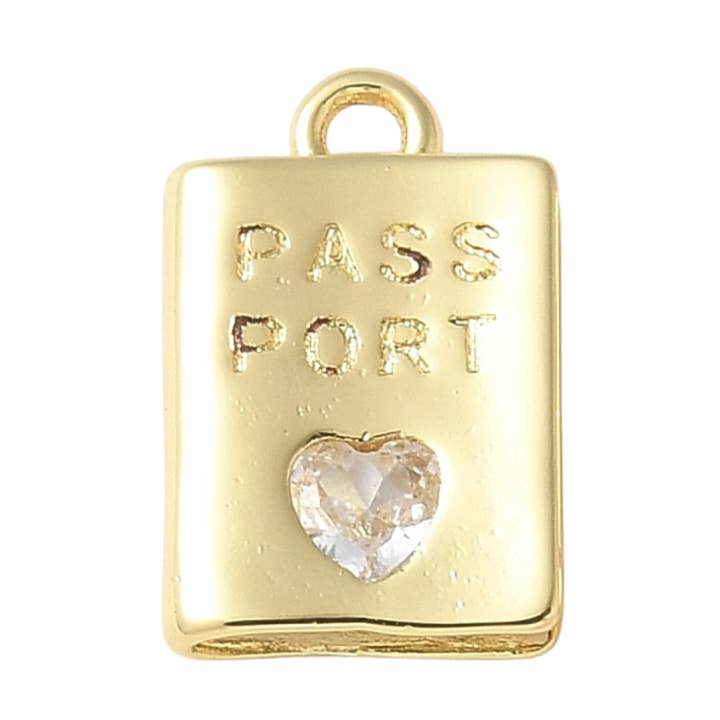 Ciondolo Passaporto in Ottone Placcato Oro 18k per la vendita all'ingrosso da parte di Love, Paige Designs