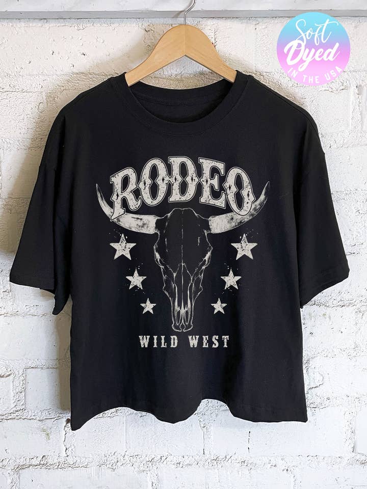 HAUT COURT LONG IMPRIMÉ EN FORME DE CRÂNE DE VACHE EN FORME D'ÉTOILE DE RODÉO pour la vente par Rustee Clothing