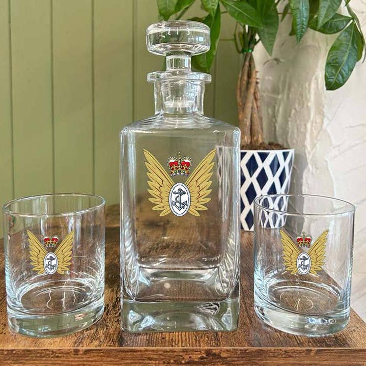 Ailes d'observateur de la Fleet Air Arm — carafe pour la vente par Thecraftyblackdog