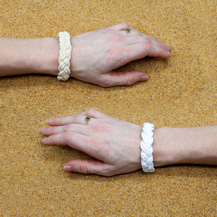 Natalia - Wholesale Jewelry Set - Handmade Sailor Knot Bracelets - White & Natural- SET 22